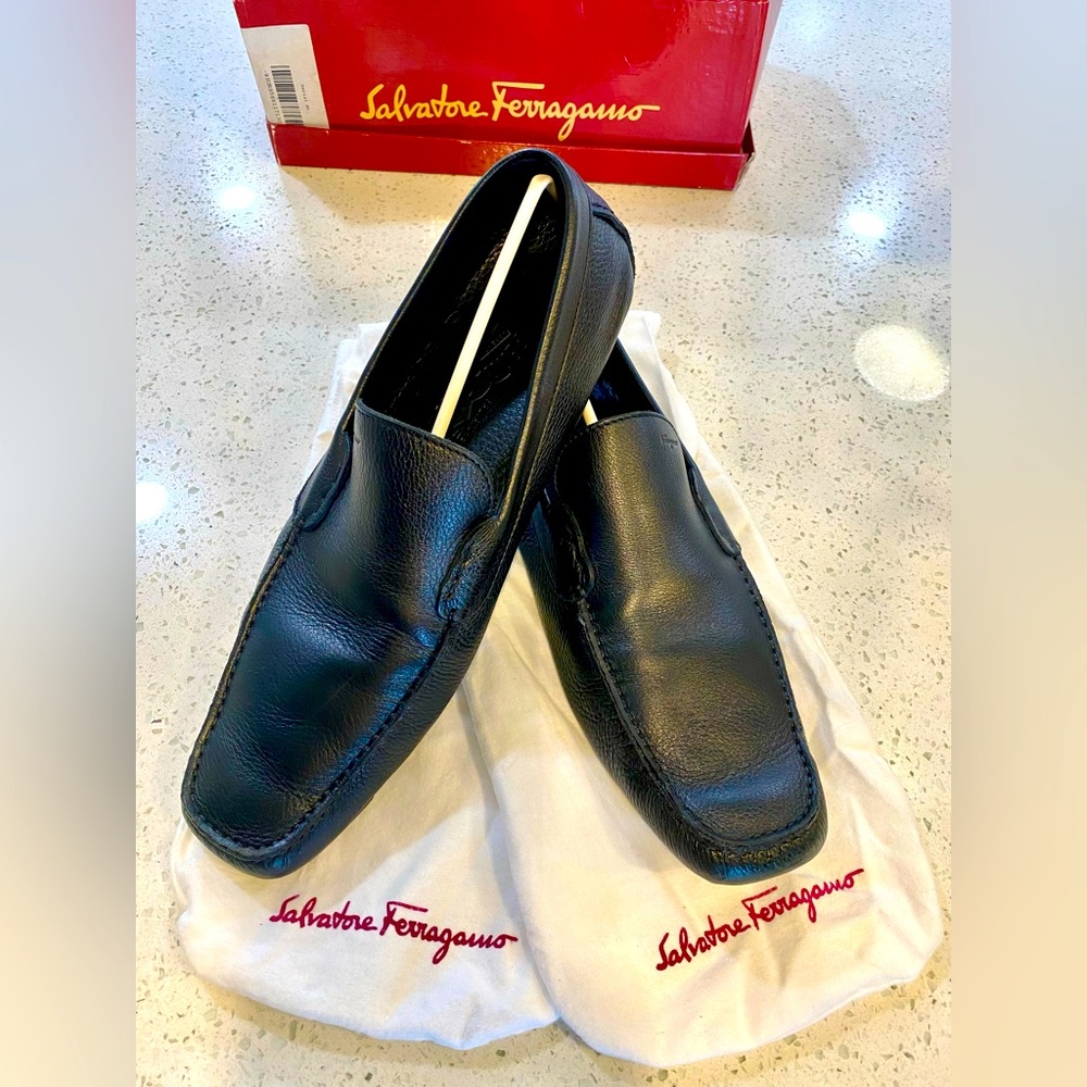 Salvatore Ferragamo Men's Black Loafers